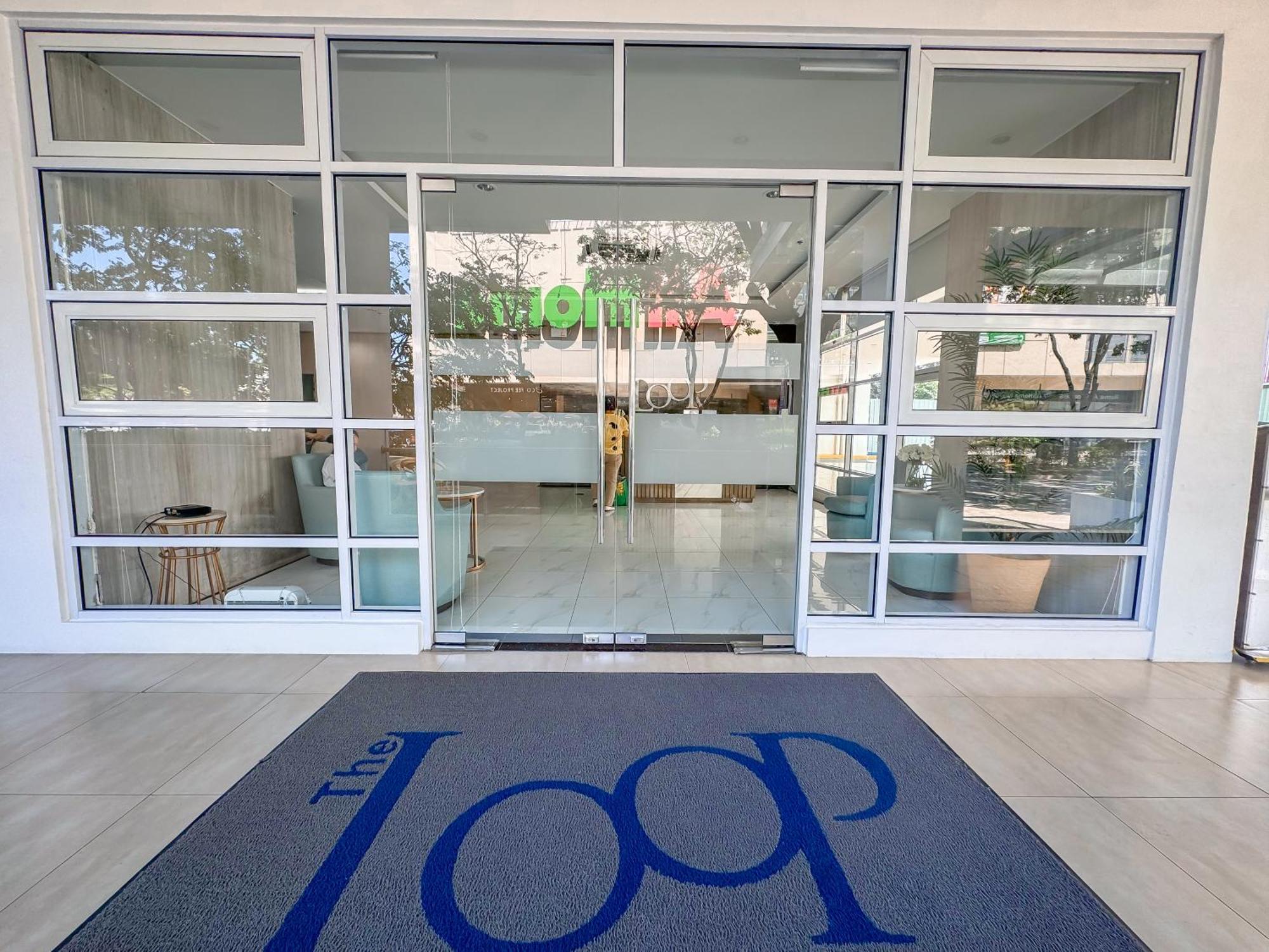 Ferienwohnung The Loop 2Br Fully Furnished Corner Unit W Balcony Cagayan de Oro Exterior foto